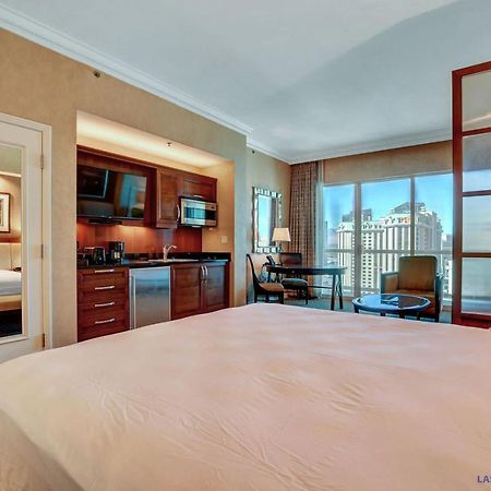 Mgm Signature-29-607 F1 Track & Strip View Balcony Las Vegas Ngoại thất bức ảnh