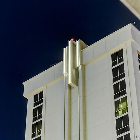 Mgm Signature-29-607 F1 Track & Strip View Balcony Las Vegas Ngoại thất bức ảnh