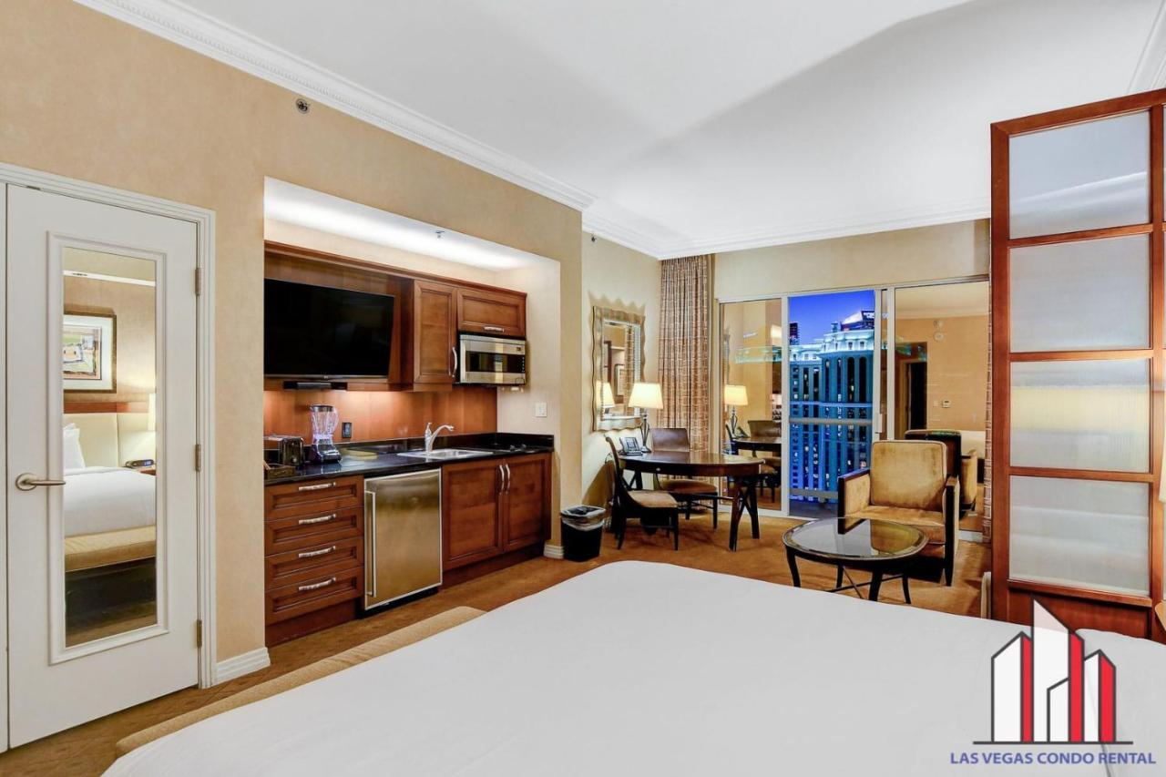 Mgm Signature-29-607 F1 Track & Strip View Balcony Las Vegas Ngoại thất bức ảnh